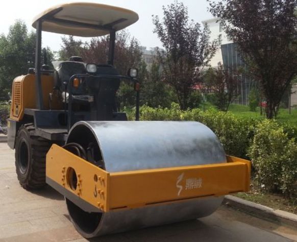 點擊查看詳細信息<br>標題：3.5噸單鋼輪座駕壓路機 閱讀次數：13511